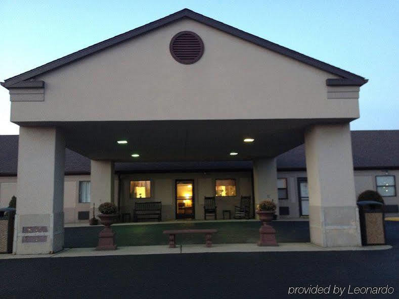 Briarwood Inn Fairfield Exterior photo