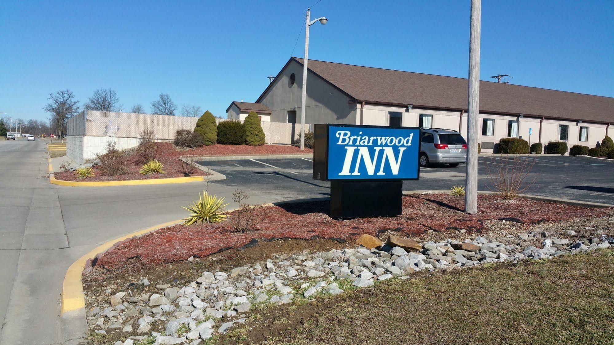 Briarwood Inn Fairfield Exterior photo